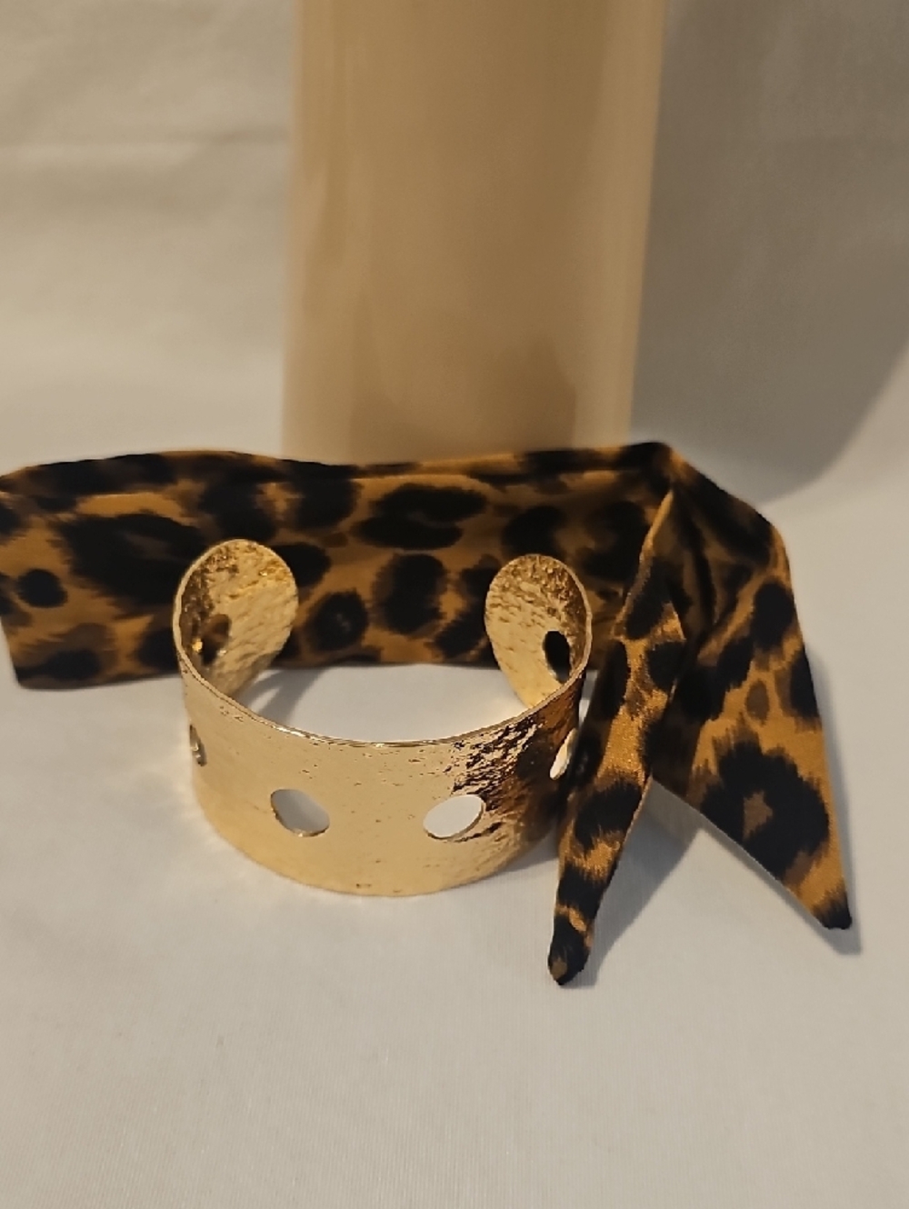 Scarf Cuff Bangle Bracelet - Picture 6 of 9